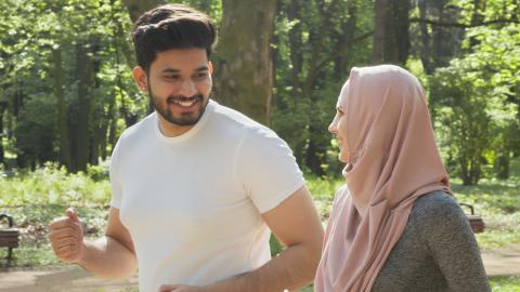 couple exercising outdoors