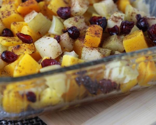 squash, apple, and cranberry casserole