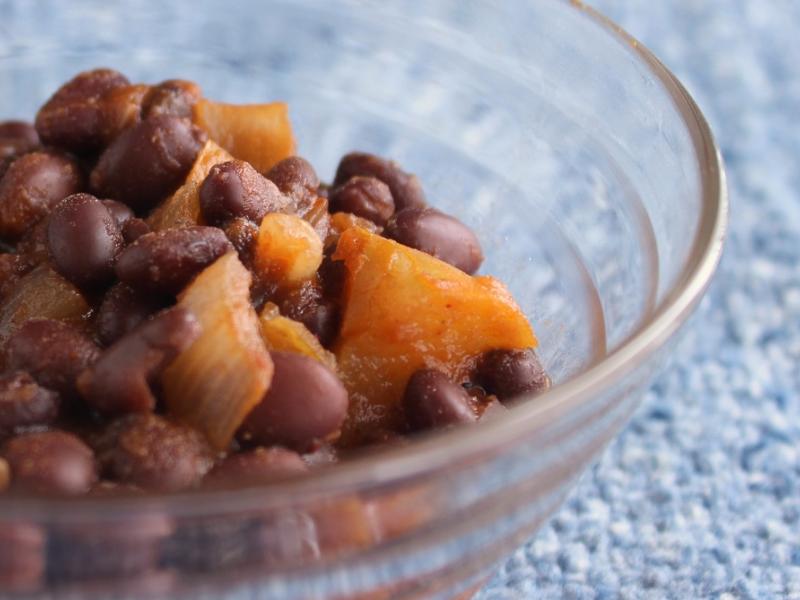 stovetop beans in a clear glass bowl