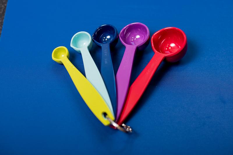 measuring spoons